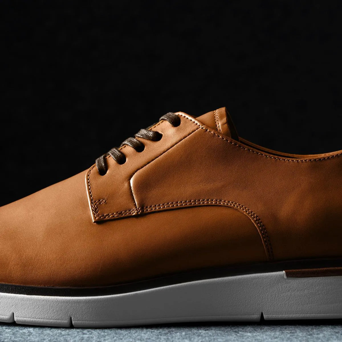 Carson Lace-up Hybrid Derby - Walnut Leather