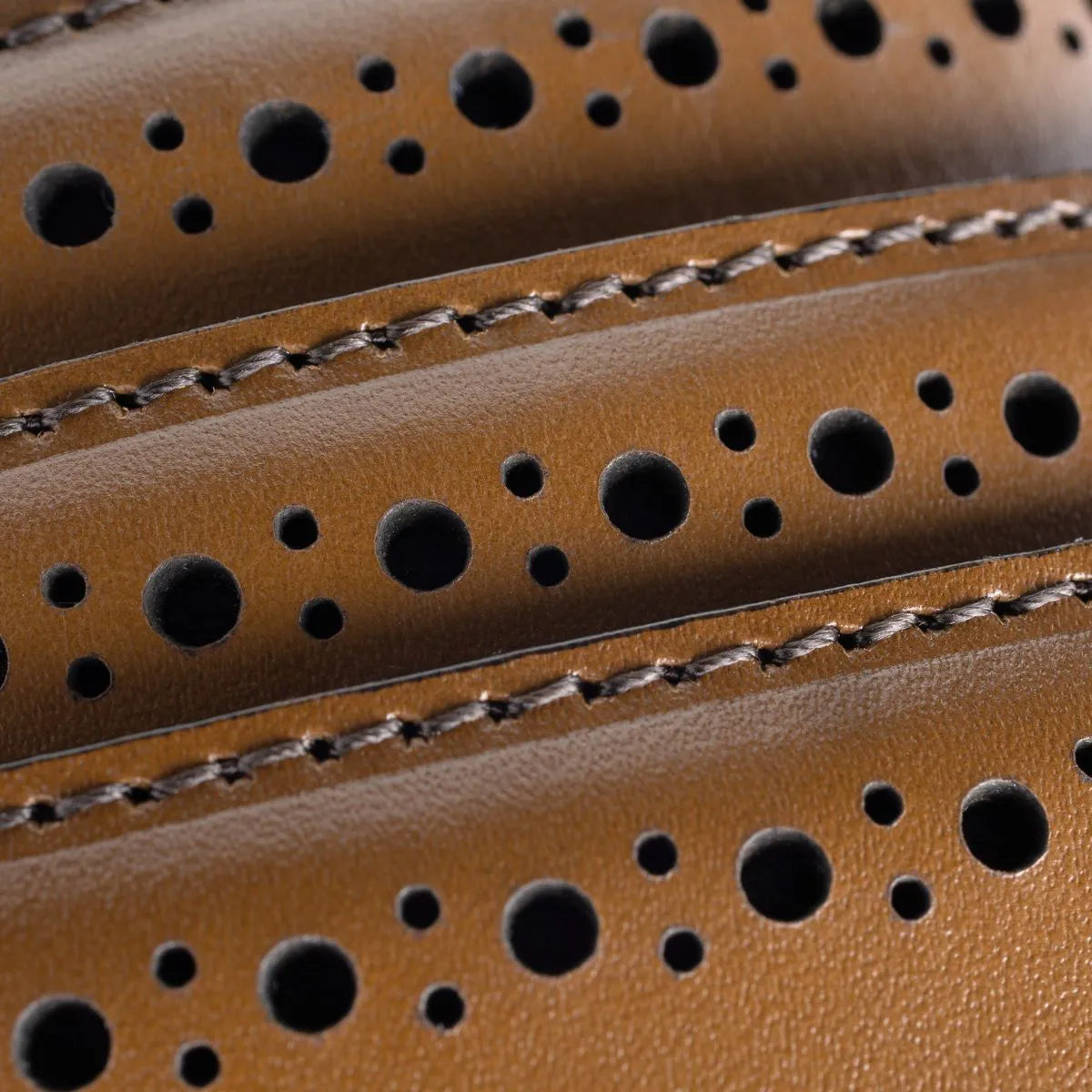 Manistee Dress Belt - Walnut Brown Leather