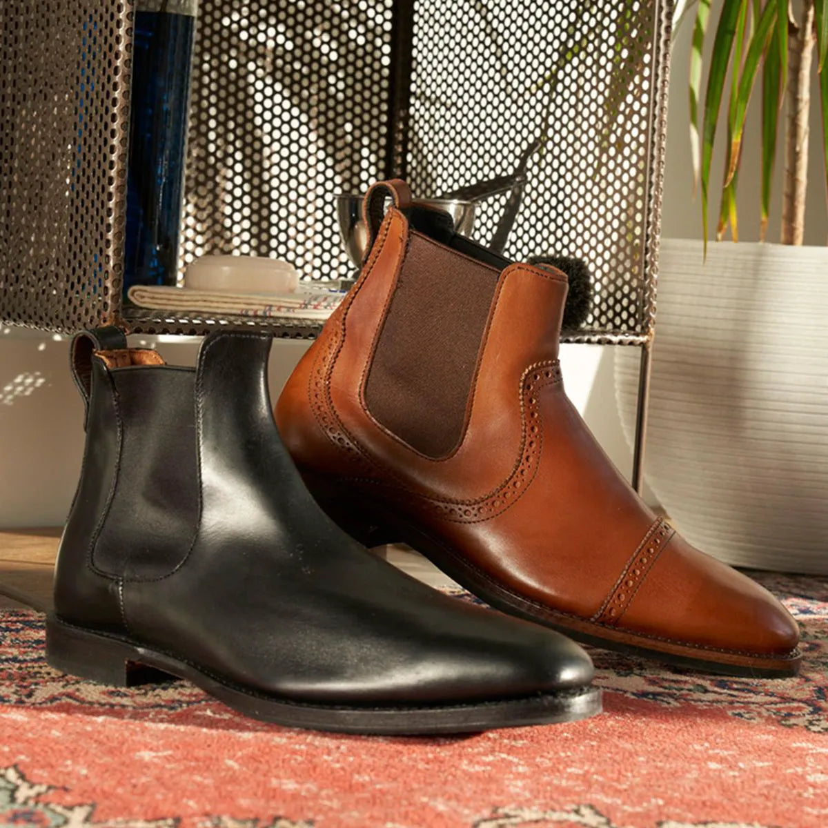Factory Second Liverpool Chelsea Dress Boot - Black