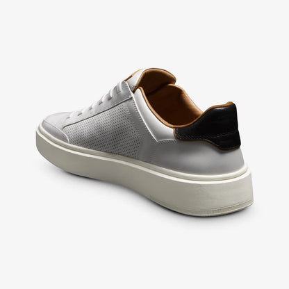 Oliver Slip-on Stretch-lace Sneaker - White Leather