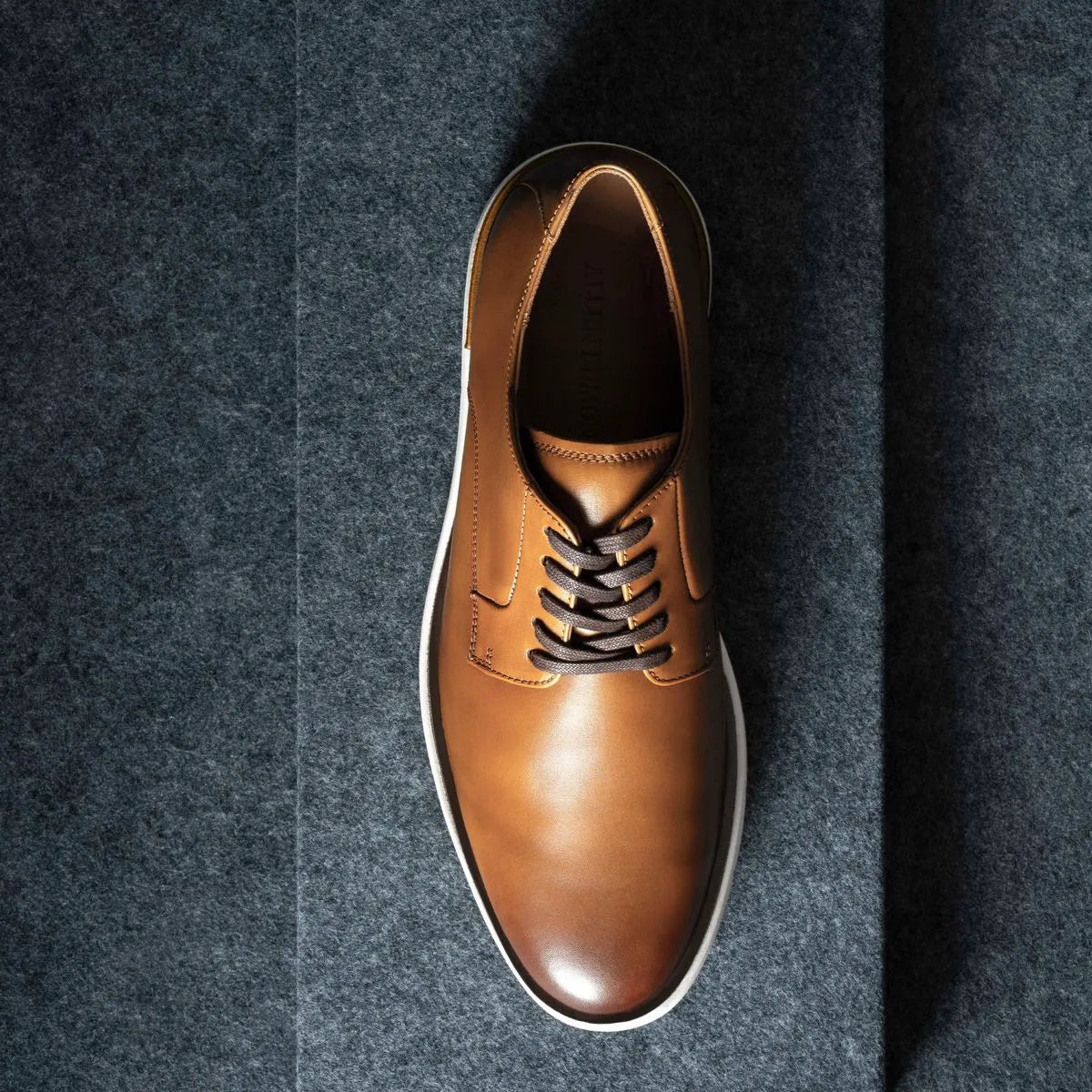 Carson Lace-up Hybrid Derby - Walnut Leather