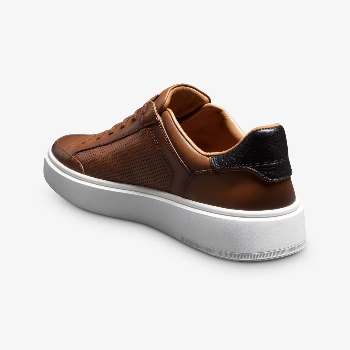 Oliver Slip-on Stretch-lace Sneaker - Luggage Tan Leather