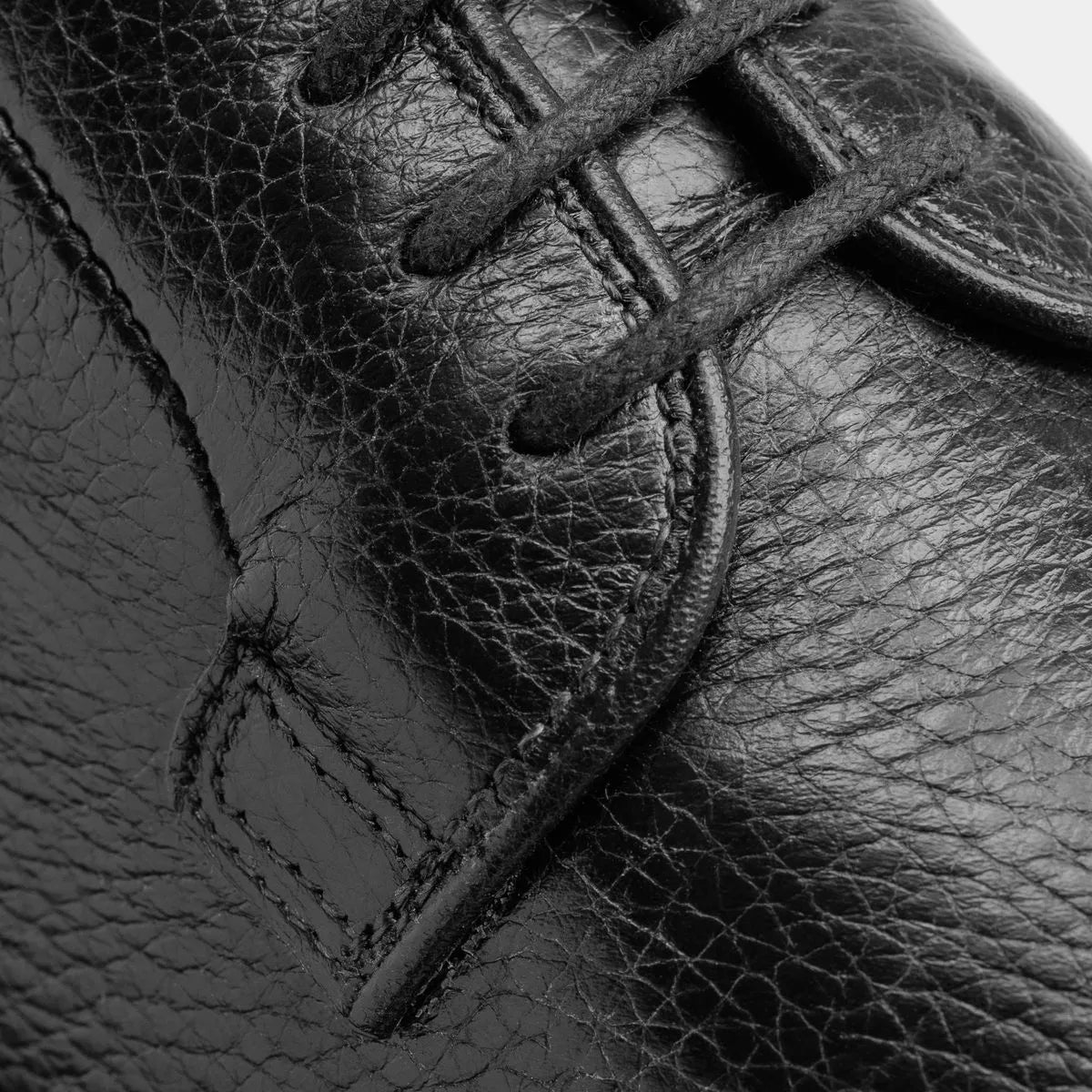 Cypress Derby Golf Shoe - Black Leather